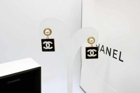 CH Metal Enamel Pearl Square CC Drop Earrings