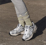 New Balance Ivory Mesh Low-top Running Sneakers