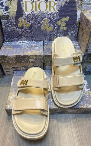 CD Dioract Leather Sandals