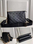 𝐋𝐕 Denim Crossbdy Bag With Chain