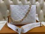 𝐋𝐕 Denim Crossbdy Bag With Chain