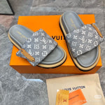 𝐋𝐕 Pillow Comfort Slides
