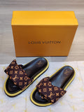 LV Pool Pillow Comfort LOVU Slides