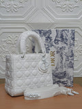 𝐋𝐚𝐝𝐲 𝐃𝐑 Ultra Matte Hand bag - Saadstore