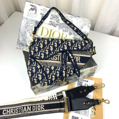 𝐂𝐑𝐒𝐓 𝐃 Oblique Embroidered Saddle Bag