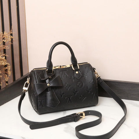Speedy P9 Leather Bag By LV - Saadstore