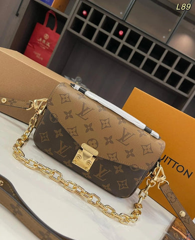 LV Pochette Metis Bag - Saadstore